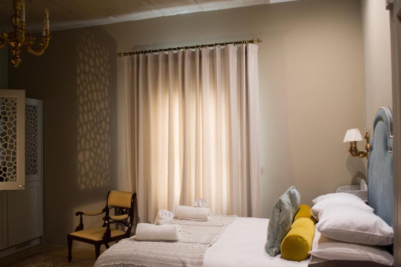 Sally Port Suites Valletta Szoba fotó